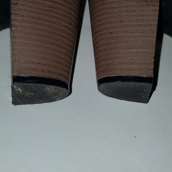 Hot Tomato Chunky Heel Lace Up Ankle Booties Size 9W - Picture 10 of 14